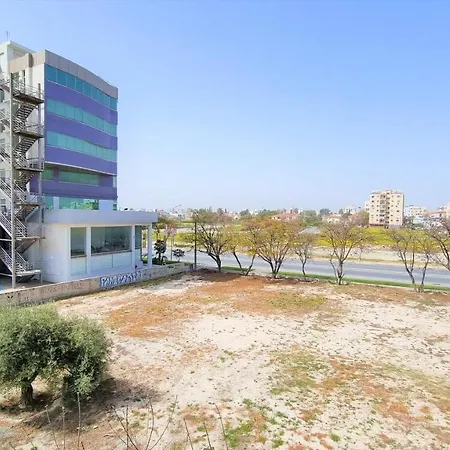 Apartament Comfy In A Shared Near Salt Lake With Internet And Netflix Larnaca