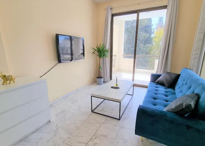 Comfy In A Shared Near Salt Lake With Internet And Netflix *